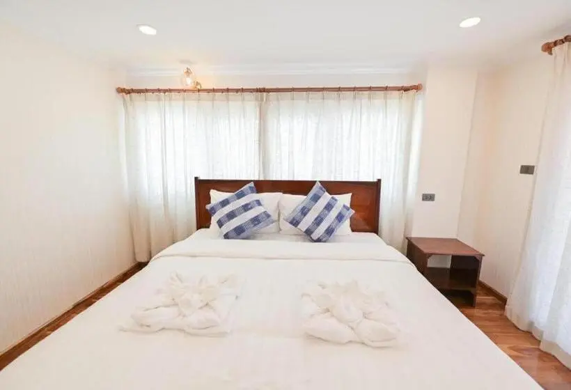 Hotel Chiangkhan Town