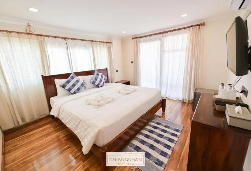 Hotel Chiangkhan Town