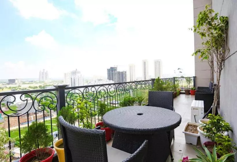 Fabhotel Sapphire 83