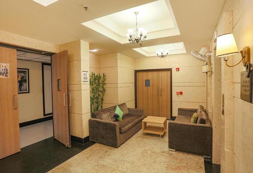 Fabhotel Sapphire 83