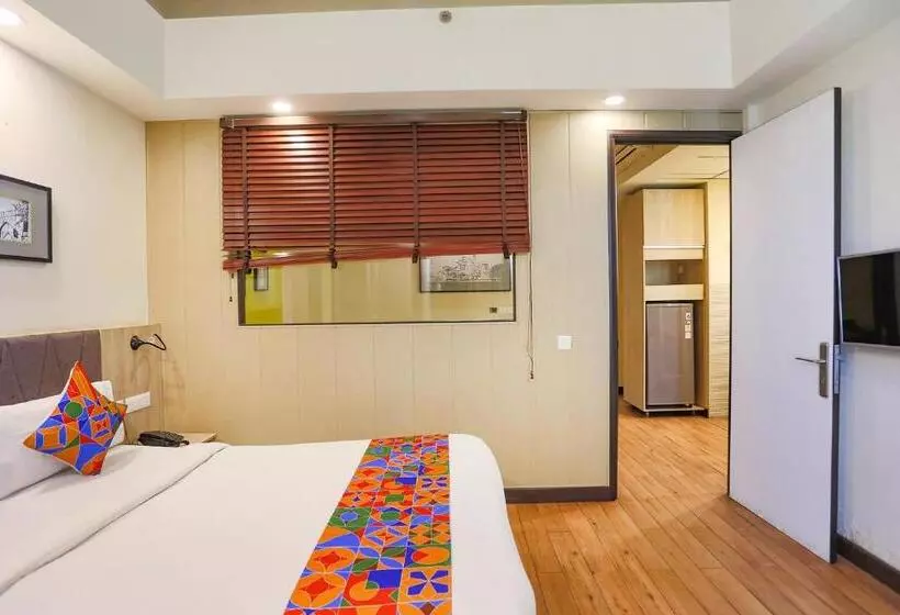 Fabhotel Sapphire 83