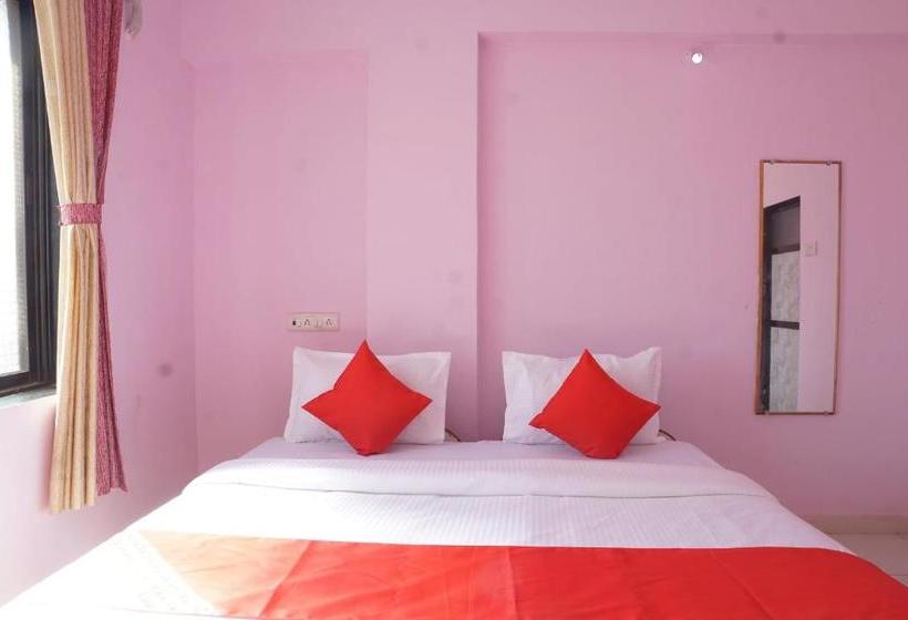 בית מלון כפרי Oyo 29945 Sneha Lodge &