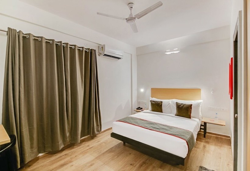 هتل Oyo Townhouse 257 Orlanko Lake View