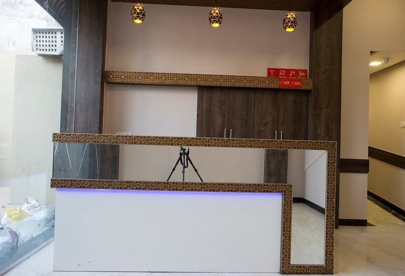 Oyo 27640 Hotel Blue Sapphire Residency