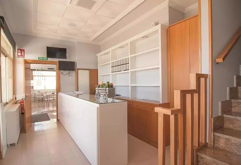 ペンション Hostal Los Batallones