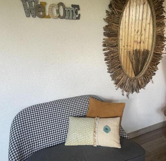 Отель Le Domaine De La Caille L Hôtel