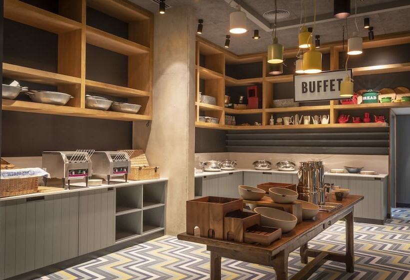 Marlin Hotel Stephens Green