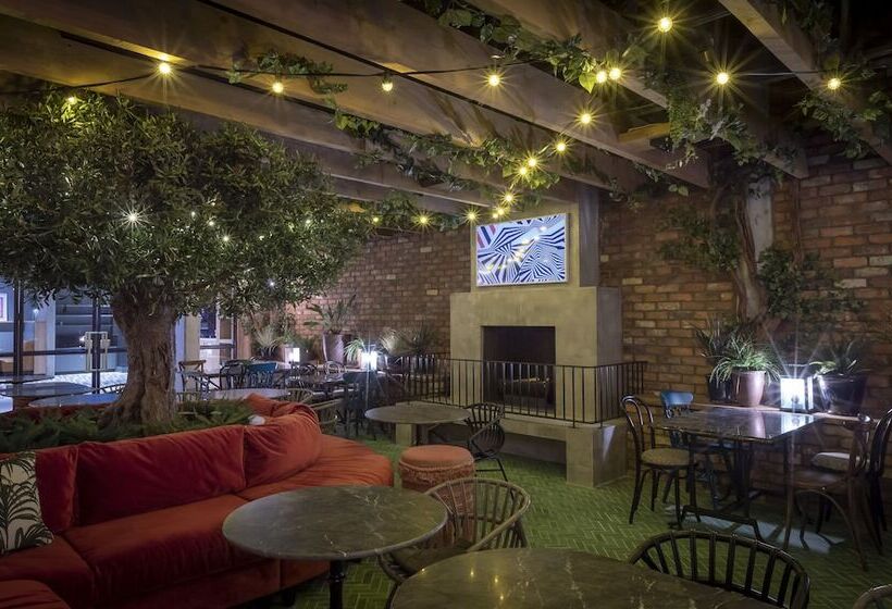 Marlin Hotel Stephens Green