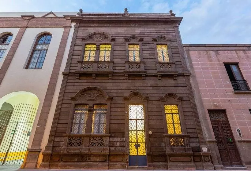 هتل Palacio La Embajada