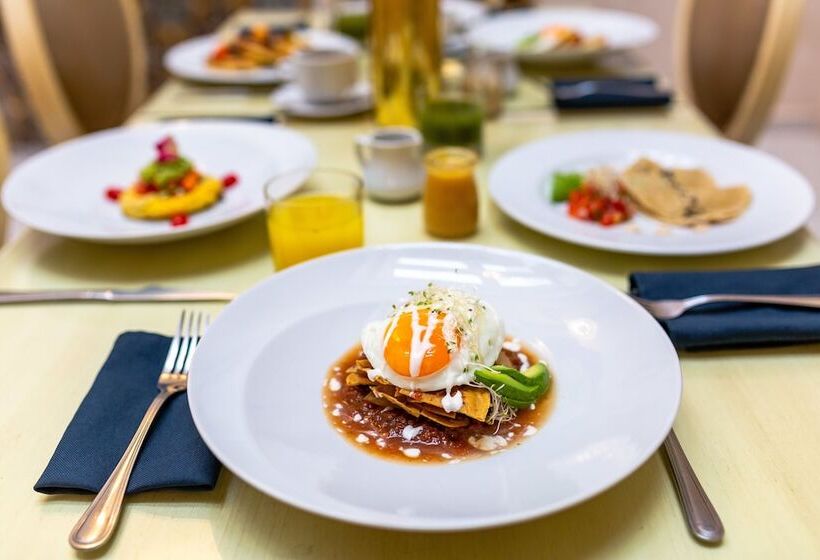 فندق Palacio La Embajada