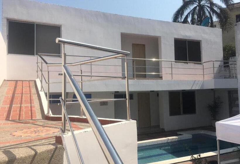 膳宿费 Villa Mary Hostal