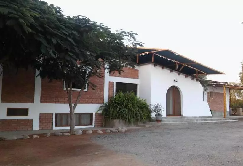 ベッドアンドブレックファースト Huaranjapo