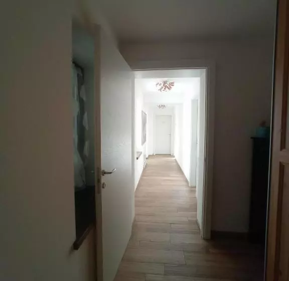 ベッドアンドブレックファースト La Tana Del Ghiro Locazione Turistica