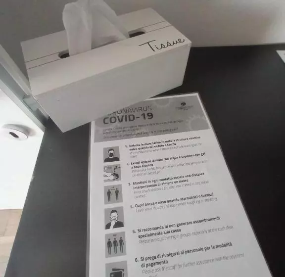 ベッドアンドブレックファースト La Tana Del Ghiro Locazione Turistica