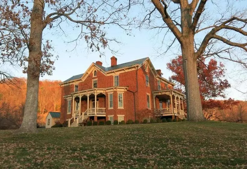 ベッドアンドブレックファースト The Inn At Mount Vernon Farm