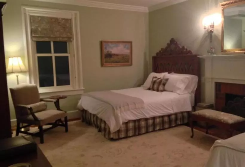 ベッドアンドブレックファースト The Inn At Mount Vernon Farm