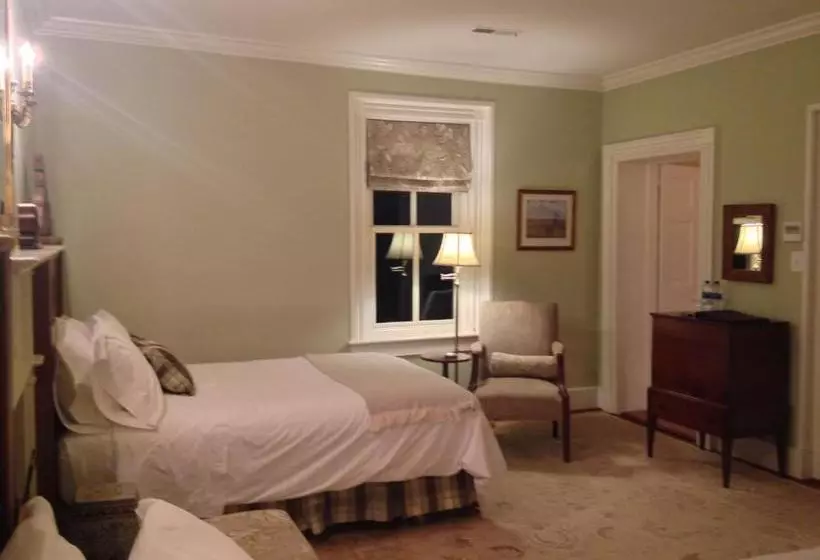 ベッドアンドブレックファースト The Inn At Mount Vernon Farm