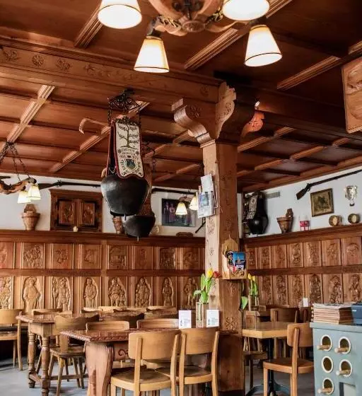 Hotelli Café Tivoli