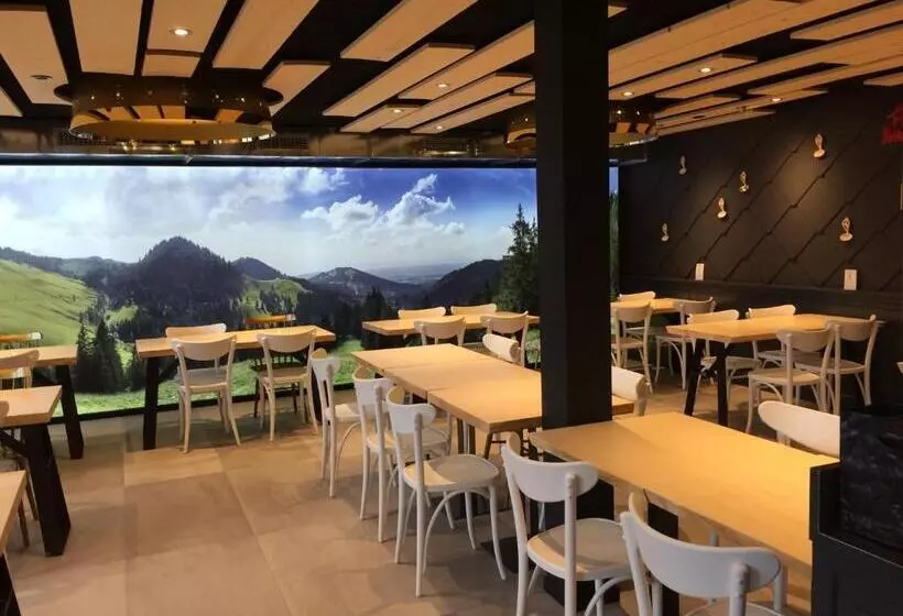 Hotelli Café Tivoli