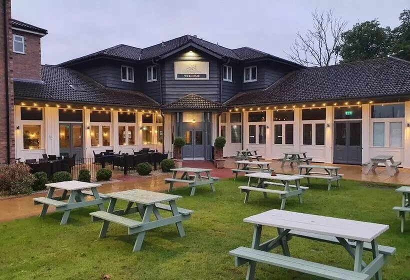 Cuttle Bridge Inn Hotel   Nec / Birmingham Airport