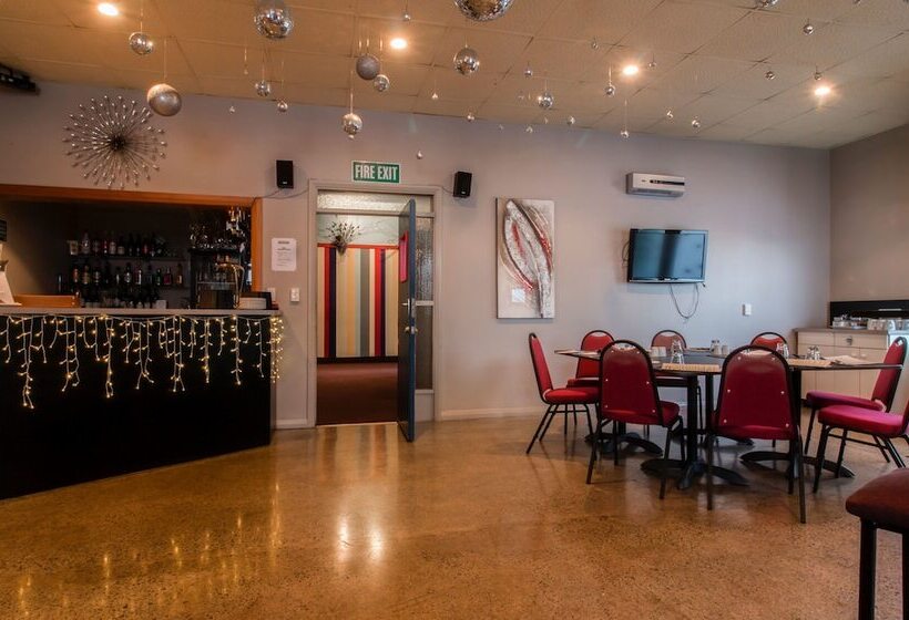 בית מלון כפרי Masonic