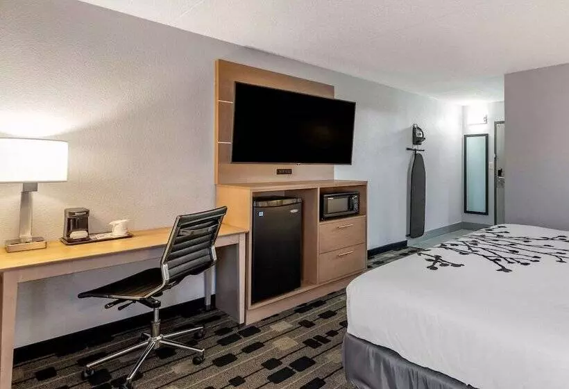 ホテル Sleep Inn Terre Haute University Area