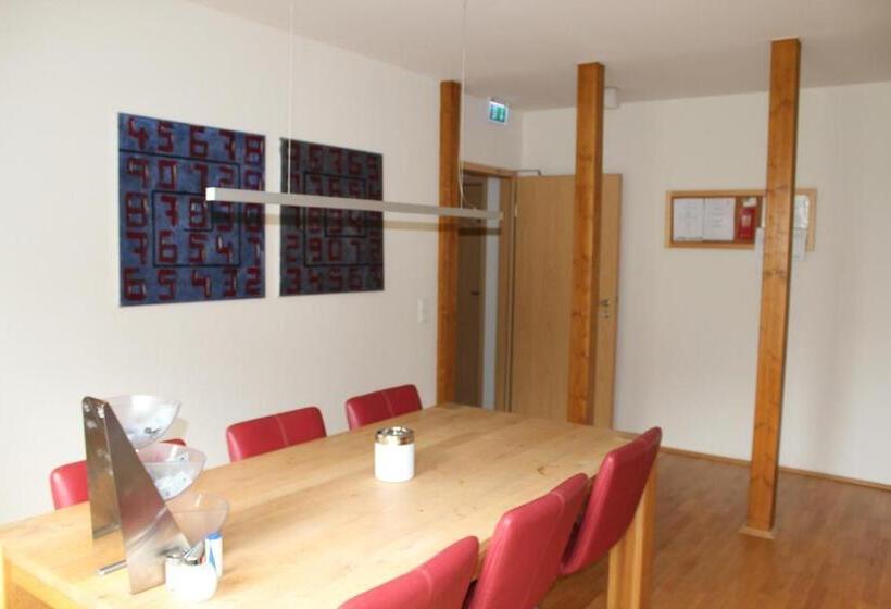 פנסיון Boardinghouse My Maison