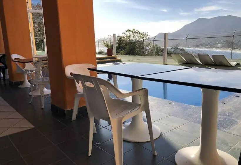 پانسیون Casa Mexicana La Reyna