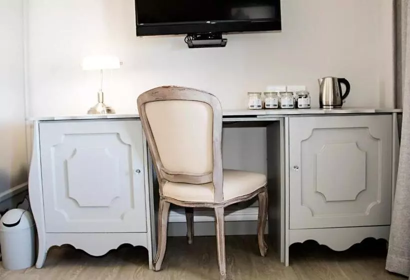 Majatalo French Karoo Guesthouse