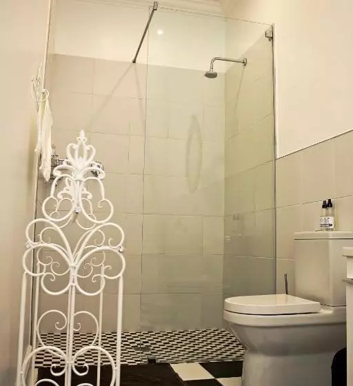 Majatalo French Karoo Guesthouse