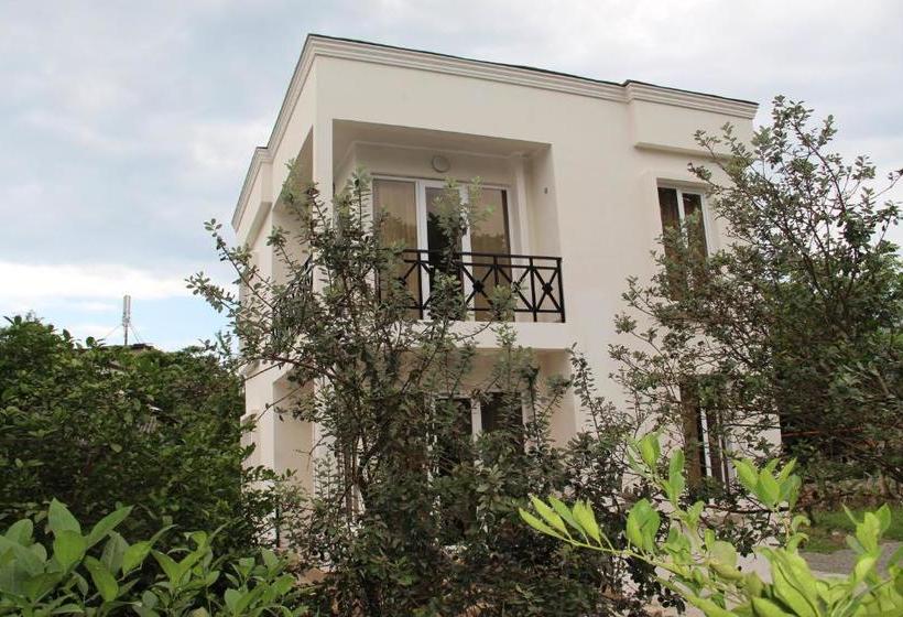 پانسیون Guest House Giorgi
