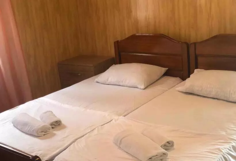 پانسیون Guest House Guram