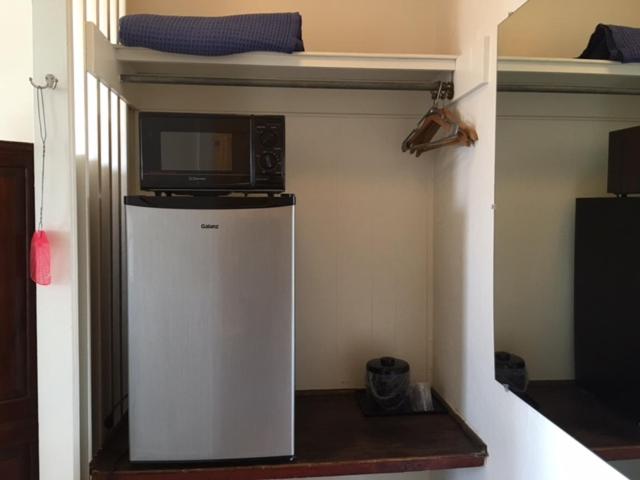 Wachapreague Inn   Motel Rooms