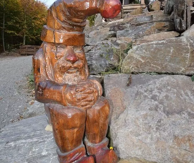 Retkeilymaja Landgasthof Wolfsgrund