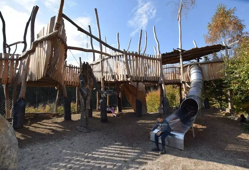 Retkeilymaja Landgasthof Wolfsgrund