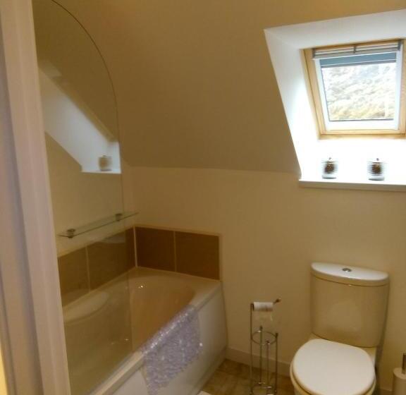 مبيت وإفطار Garroch House