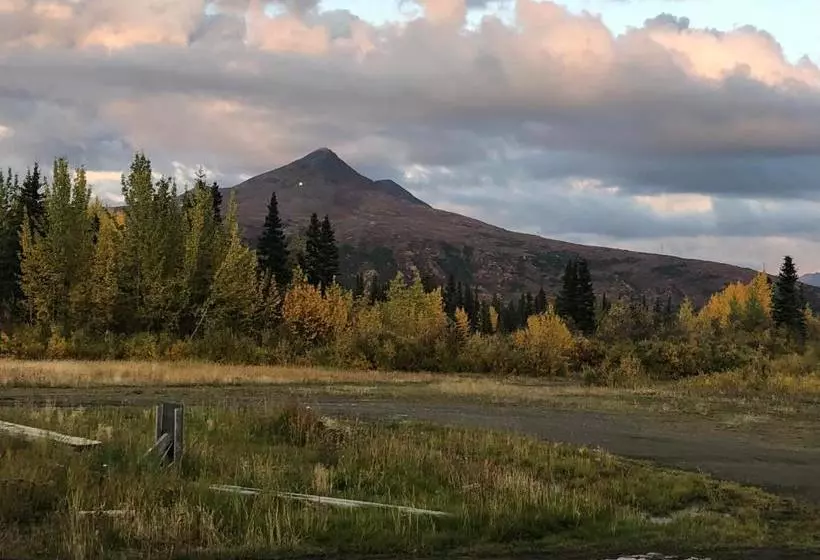 ベッドアンドブレックファースト The Runway House