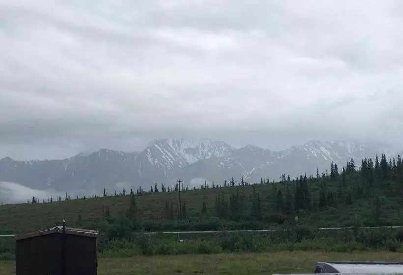 ベッドアンドブレックファースト The Runway House