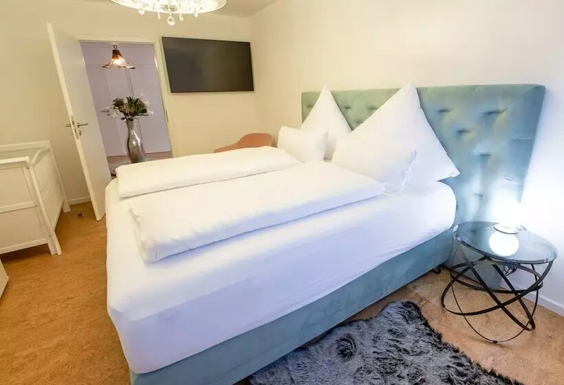 Hotelli Landhaus Biewald