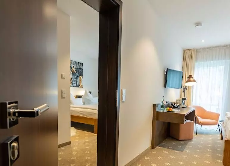 Hotelli Landhaus Biewald