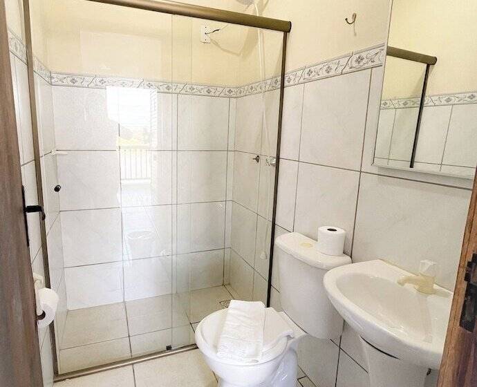 Отель Vandressen & Castro