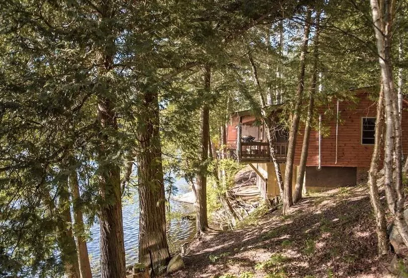 Motel Long Lake And Cottages