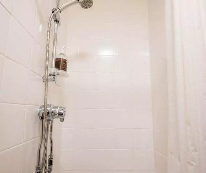 Retkeilymaja The Longship