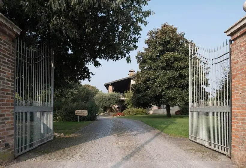 Aamiaismajoitus (B&B) Le Rondini