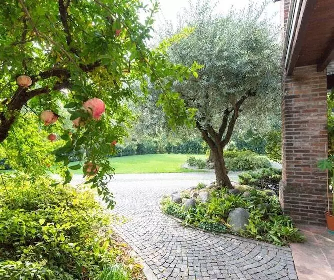 Aamiaismajoitus (B&B) Le Rondini