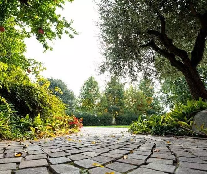 Aamiaismajoitus (B&B) Le Rondini