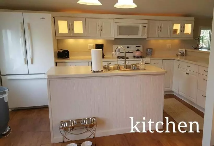 Aamiaismajoitus (B&B) Mansion Farm Inn