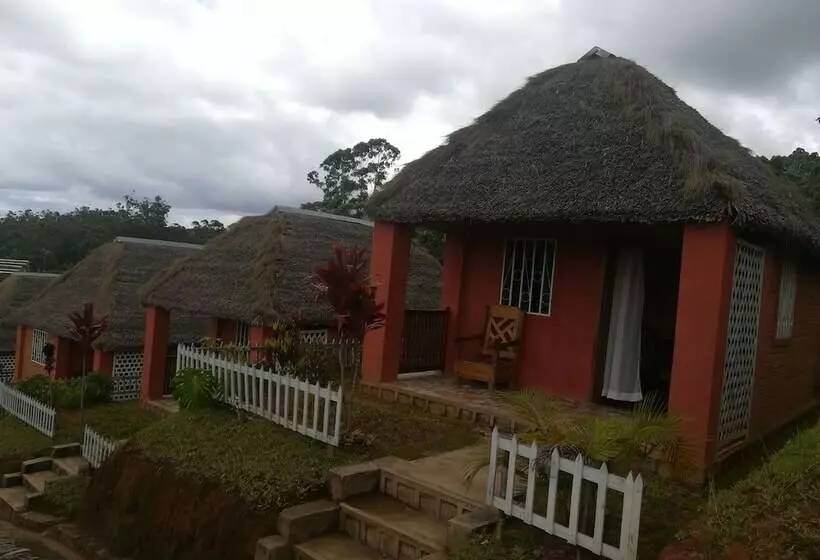 Goyave Hotel & Voyage