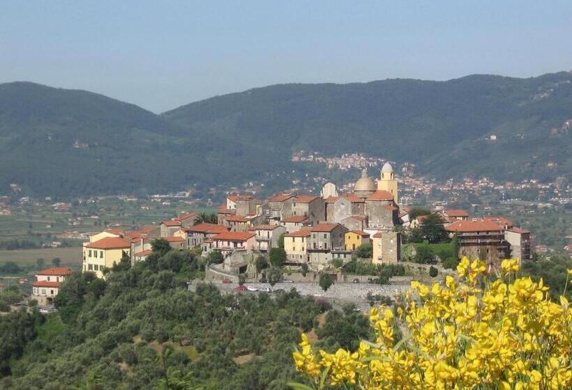 Hotelli La Sarticola