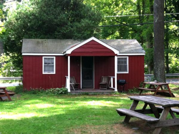 Отель Phoenicia Lodge